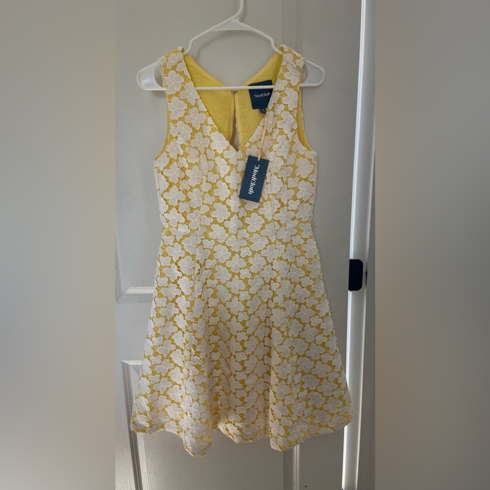 COPY - ModCloth-Yellow lace